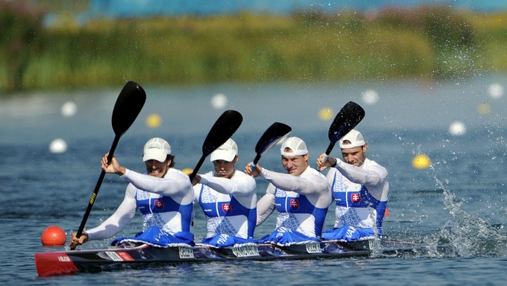 Slováci strieborní v K4 na 500 m. Majstrami Európy Maďari